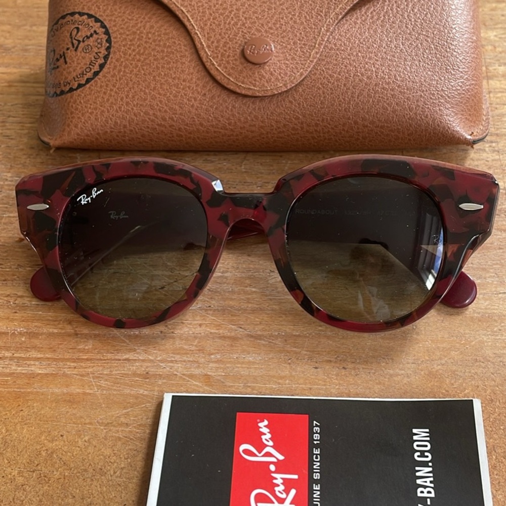 Ray-Ban Roundabout Sunglasses